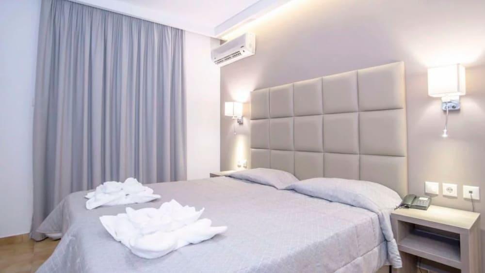 Mavrikos Hotel Plános Eksteriør billede