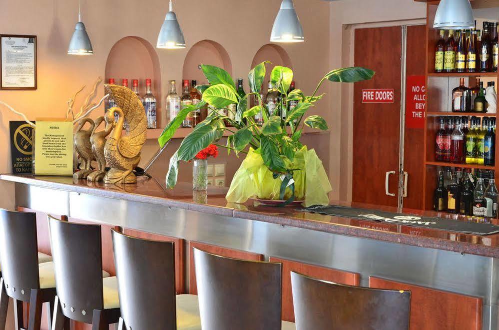 Mavrikos Hotel Plános Eksteriør billede