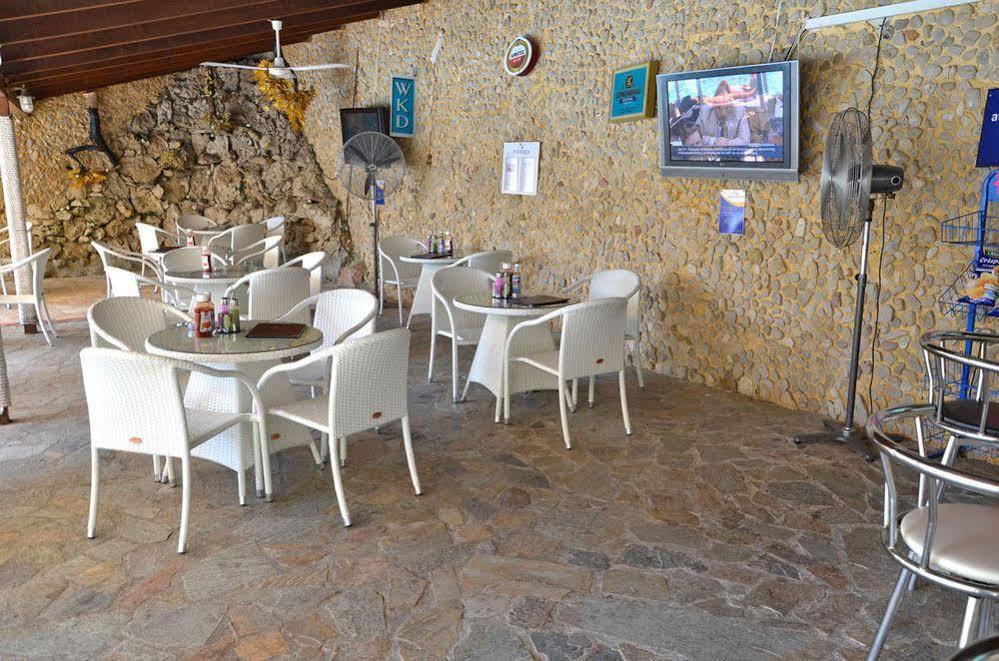 Mavrikos Hotel Plános Eksteriør billede